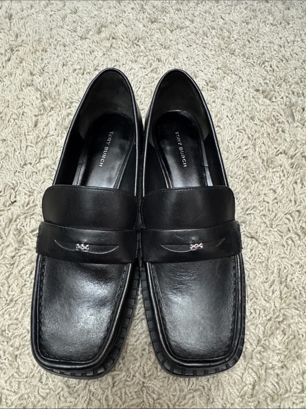 Tory Burch strap leather subtle